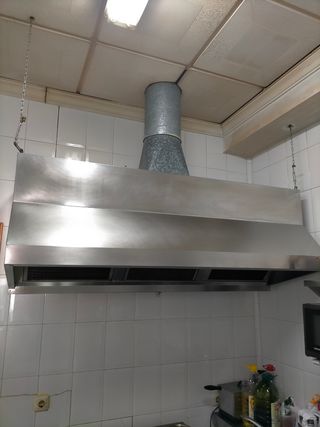 Campana extractora industrial 