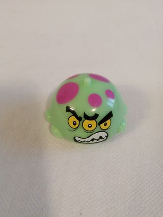 Macchinine retrocarica mostri ostacoli