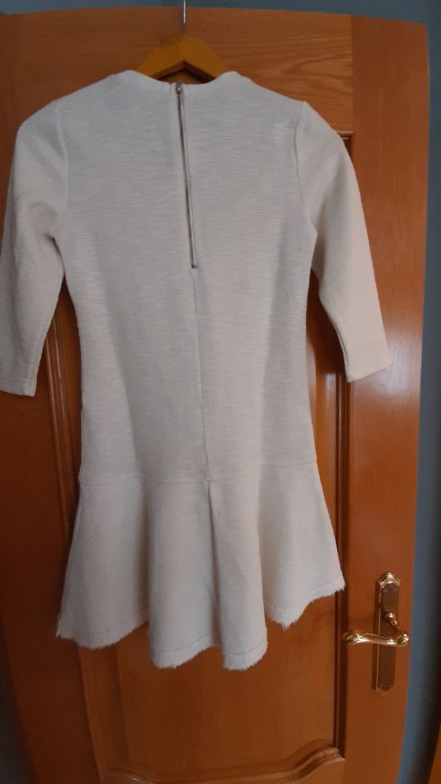 Vestido talla S Stradivarius poco usó