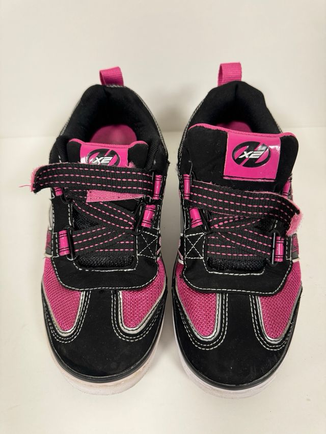Zapatillas Heelys nº 32 con ruedas y luz