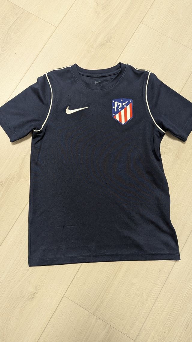Sudadera y camiseta Atlético de Madrid 