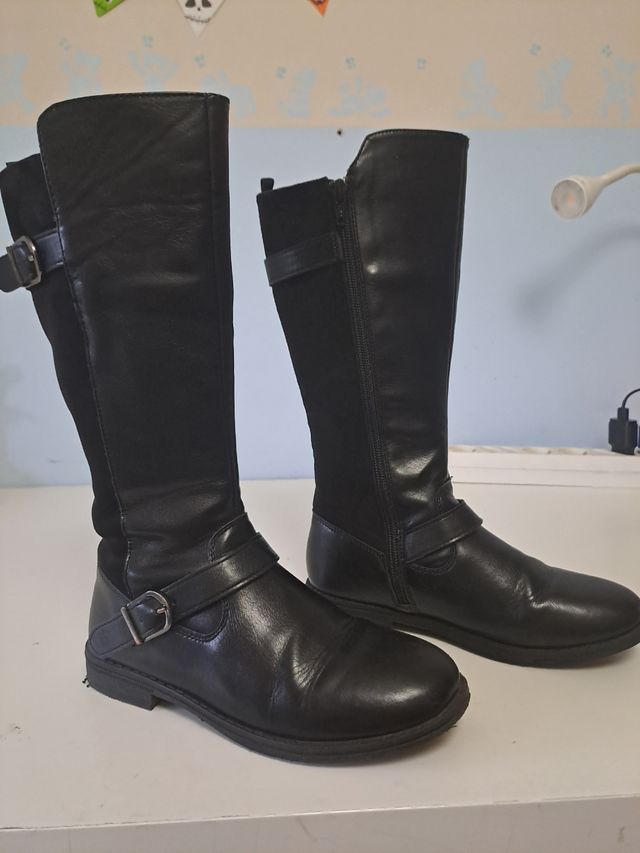 Bota niña, talla 34