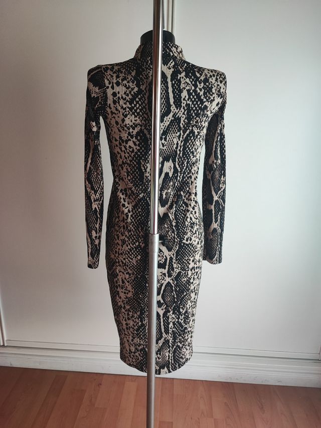 VESTIDO Zara, Midi animal print