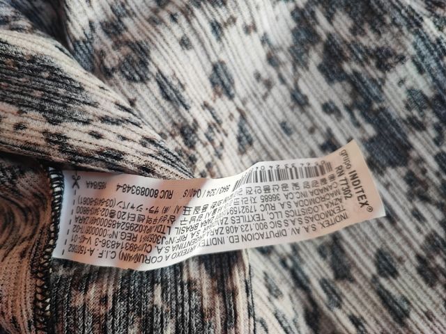 VESTIDO Zara, Midi animal print