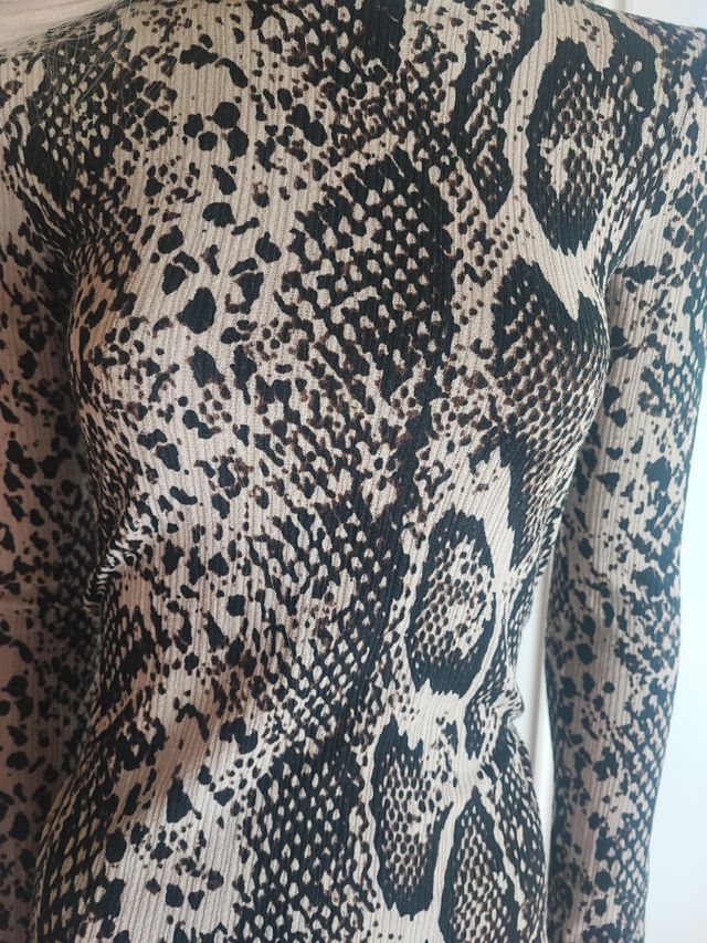 VESTIDO Zara, Midi animal print