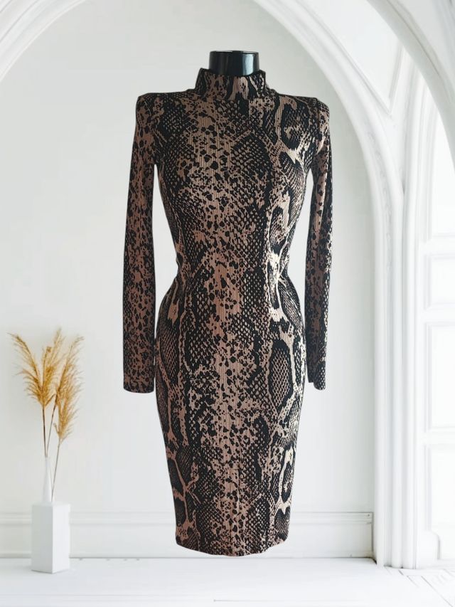 VESTIDO Zara, Midi animal print