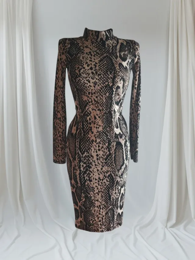 VESTIDO Zara, Midi animal print