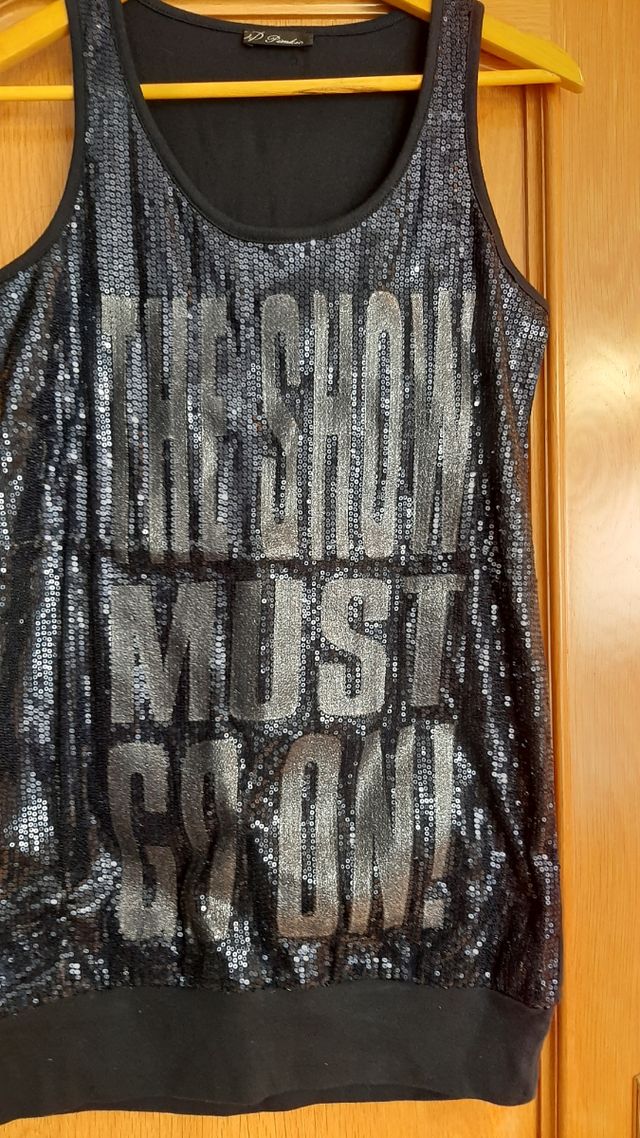 Vestido de lentejuelas talla M .