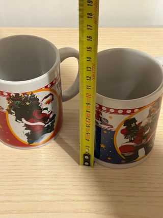 Tazze natalizie Babbo Natale (2 pezzi 10€)