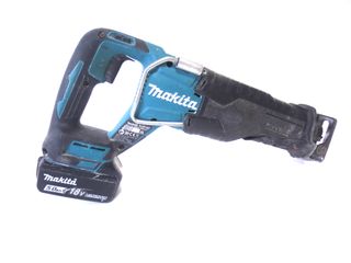 SIERRA SABLE DE BATERIA MAKITA DJR187 70892