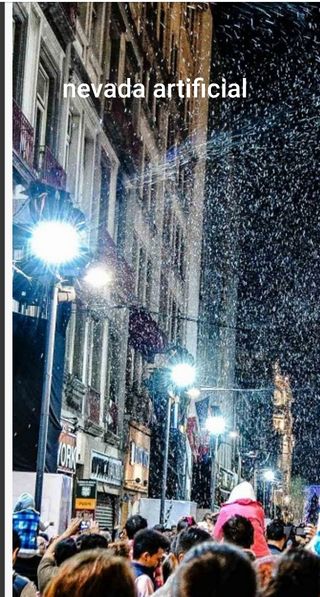 Cañón de nieve y espuma