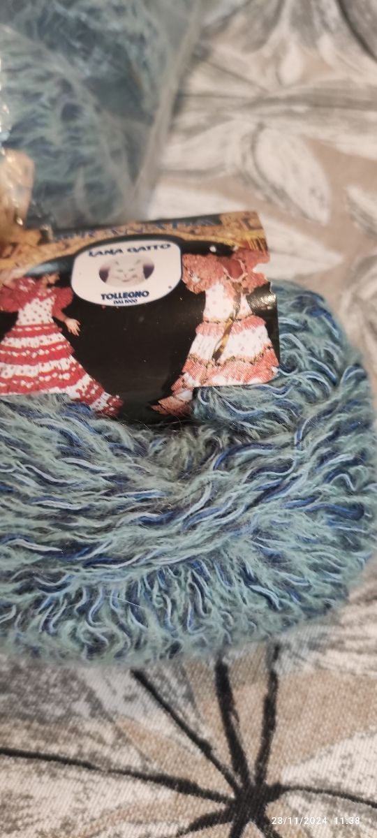 Lotto 10 pz. lana melange celeste