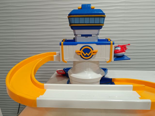 Super Wings - Torre de Control