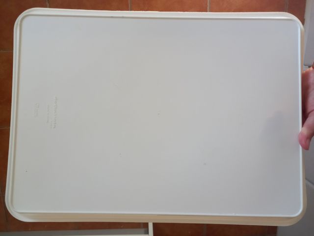 Bandeja de plástico blanca