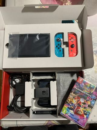 Nintendo Switch 