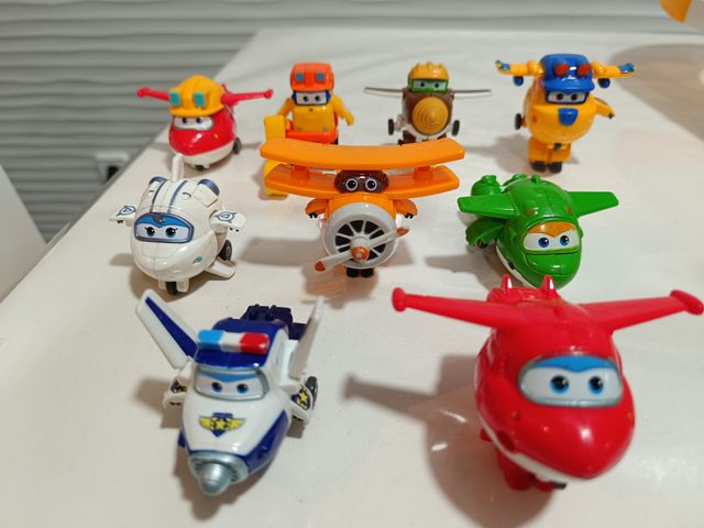 Super Wings Transform (aviones - robots)