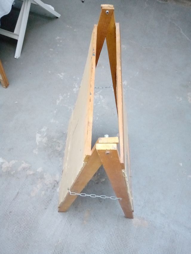 CABALLETES DE MADERA