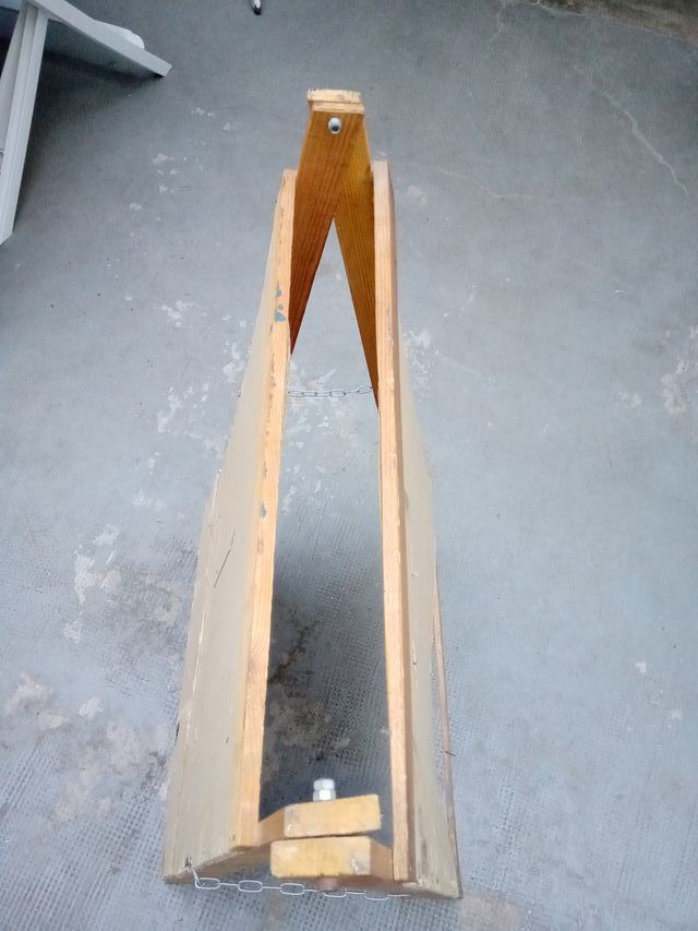 CABALLETES DE MADERA