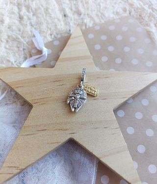Charm colgante Halcón Milenario