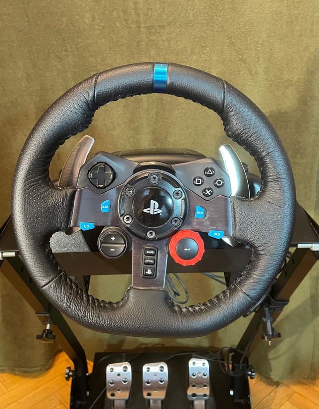 VOLANTE G29 PLAYSTATION, PEDALES Y SOPORTE