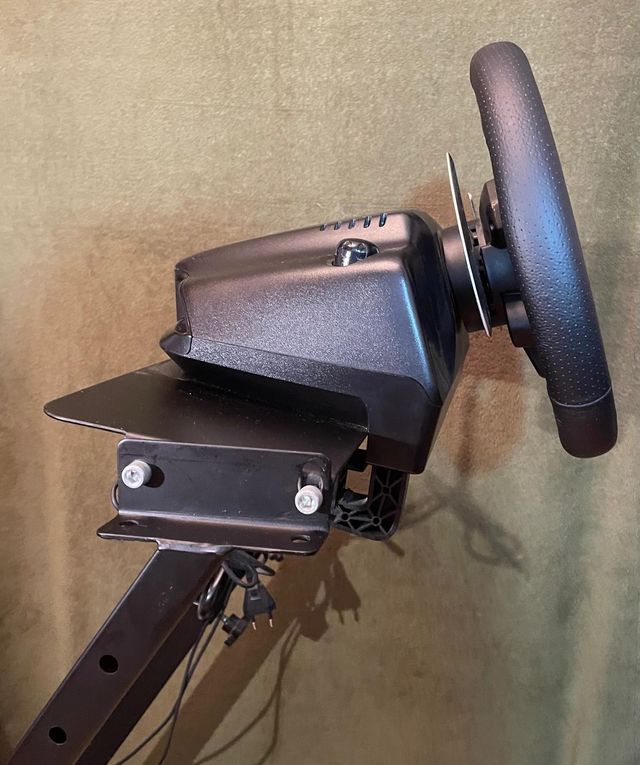 VOLANTE G29 PLAYSTATION, PEDALES Y SOPORTE