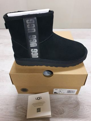 UGG W Classic Mini Side Logo II 1134962 nero T. 36