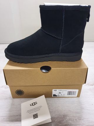 UGG W Classic Mini Side Logo II 1134962 nero T. 36