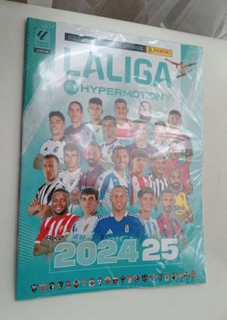 Album nuevo vacío liga hypermotion 24/25 panini