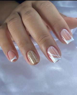 Manicura y pedicura  a domicilio  