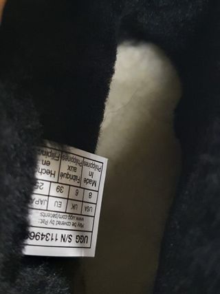 UGG  Classic Mini Side Logo II 1134962 nero T. 39
