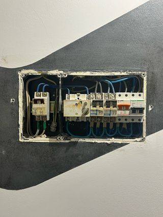 Servicios Electricos 24h Badalona