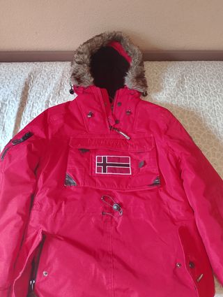 Abrigo perka rojo NORWAY unisex