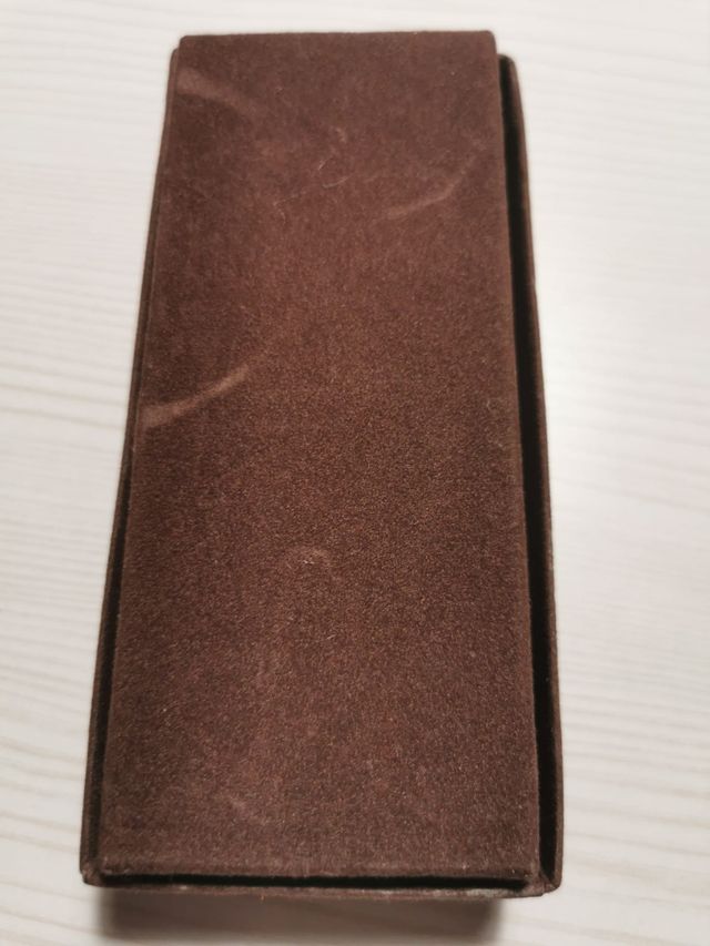 Antico rasoio con manico in Ebano 