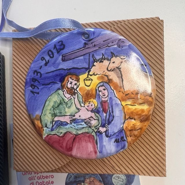 Formelle natalizie di ceramica artistica