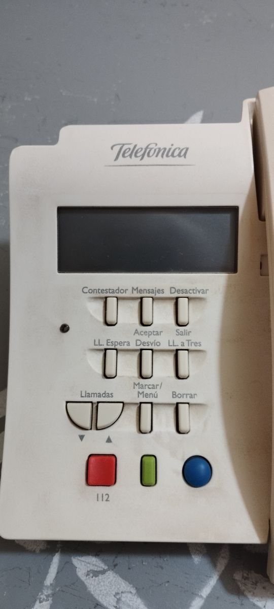 Teléfono de mesa con cable