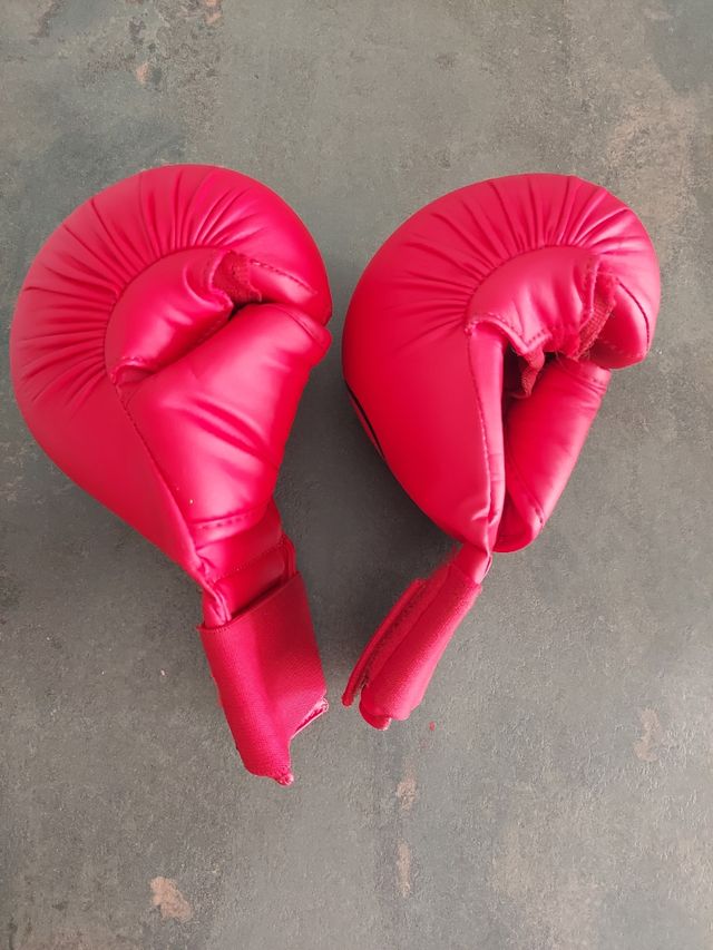 Guantinas karate kumite Tagoya talla S