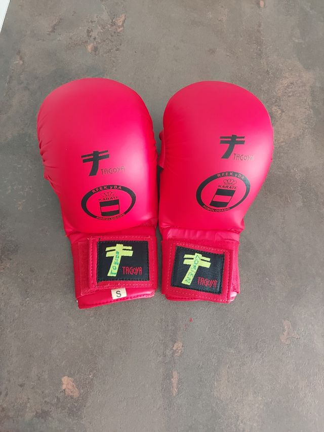 Guantinas karate kumite Tagoya talla S