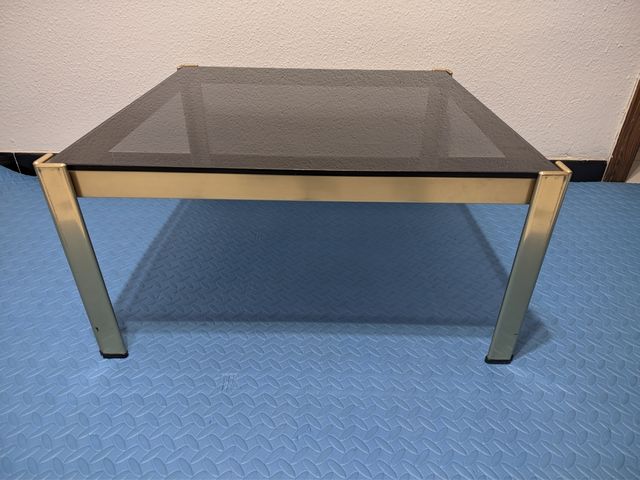 Mesa centro cuadrada