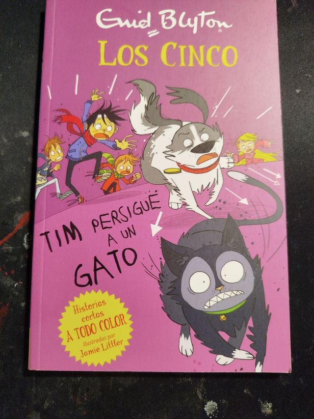 Tim persigue un gato (Los Cinco Historias Cortas / Famous Five) (Spanish Edition)
