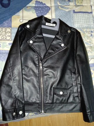 Chaqueta cazadora negra motera biker rockera niños