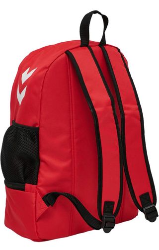 Mochila HUMMEL. NUEVA a estrenar.
