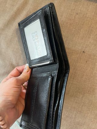 Monedero negro hombre