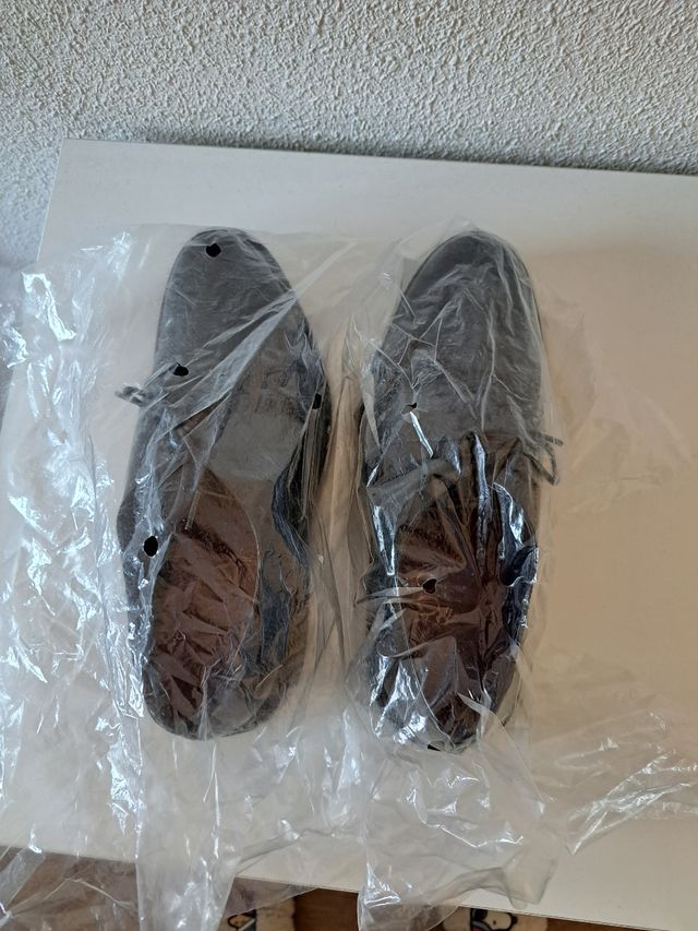 Zapatos de mujer negros planos