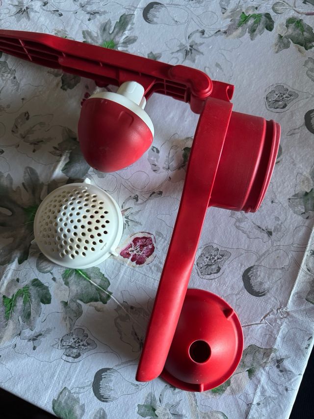 Spremiagrumi tupperware