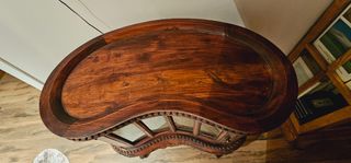 Mueble tipo licorera de madera maciza