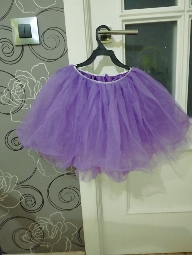 Tutú morado