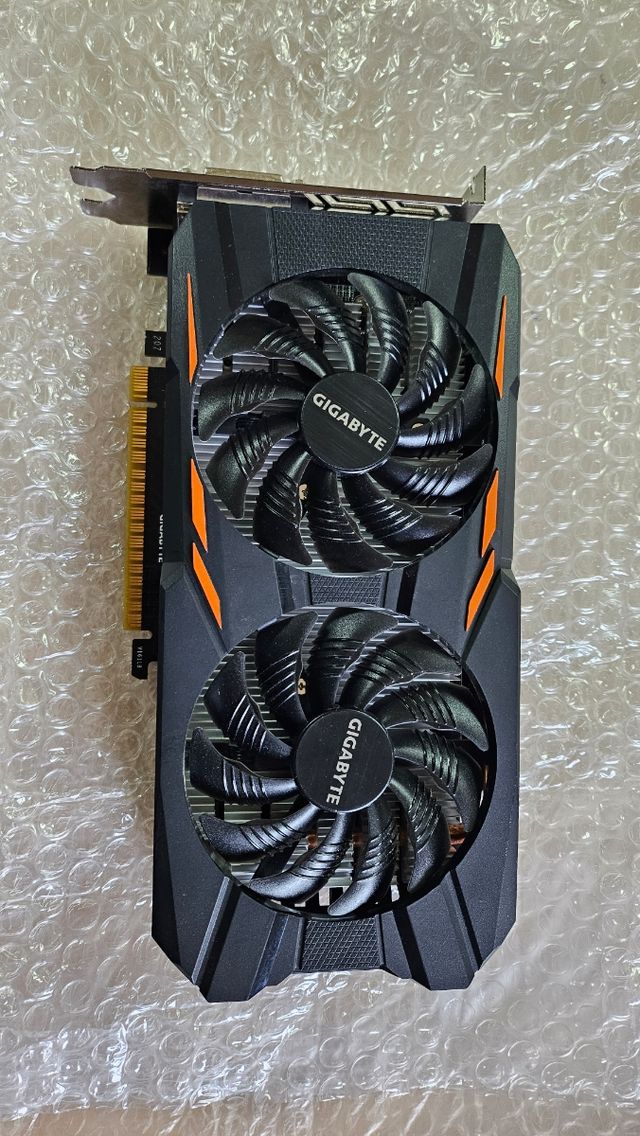 Gigabyte GTX 1050 Ti