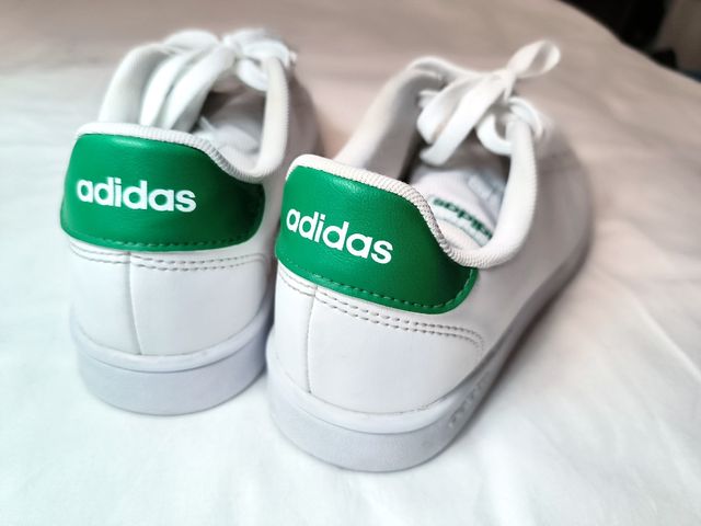 Zapatillas blancas "Adidas"