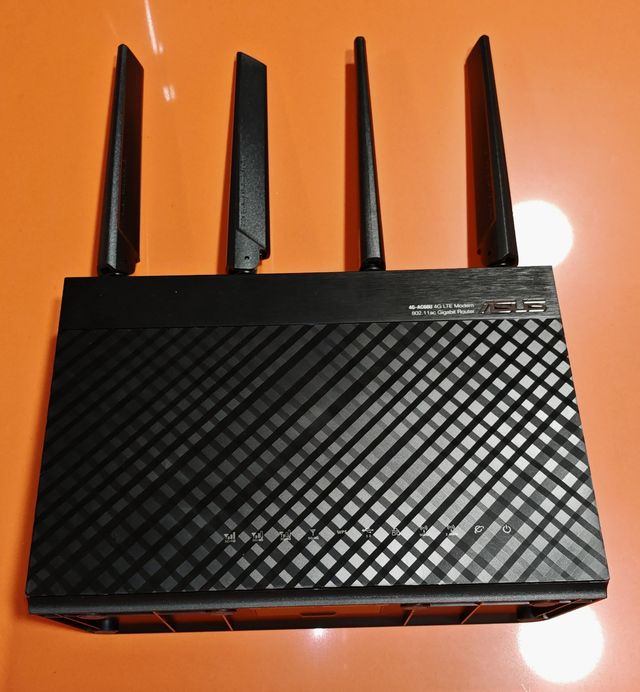 Router Asus 4G-AC68U Dual (WAN y 4G) COMO NUEVO
