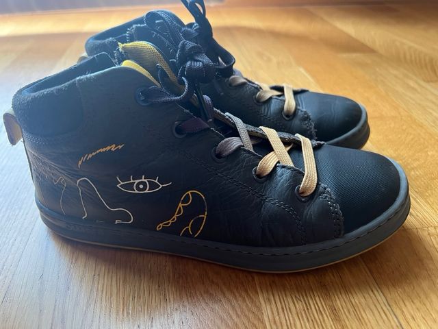 Botas niño Camper número 34